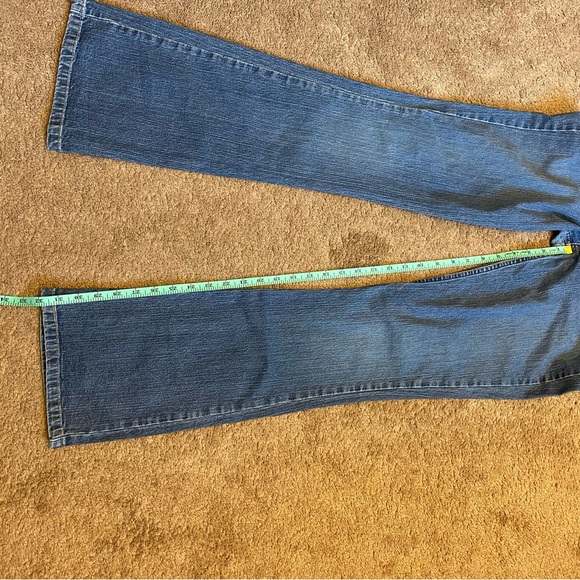 Levi's Strauss Stretch Bootcut Jeans 6 Long - Picture 6 of 7